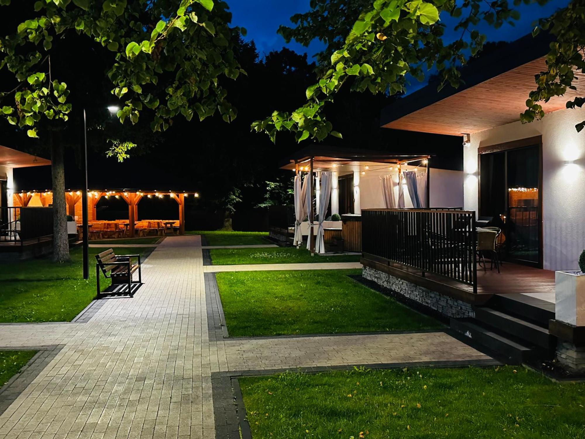 Wrzos Resort & Wellness **** Domki Caloroczne Wegierska Gorka Exterior photo
